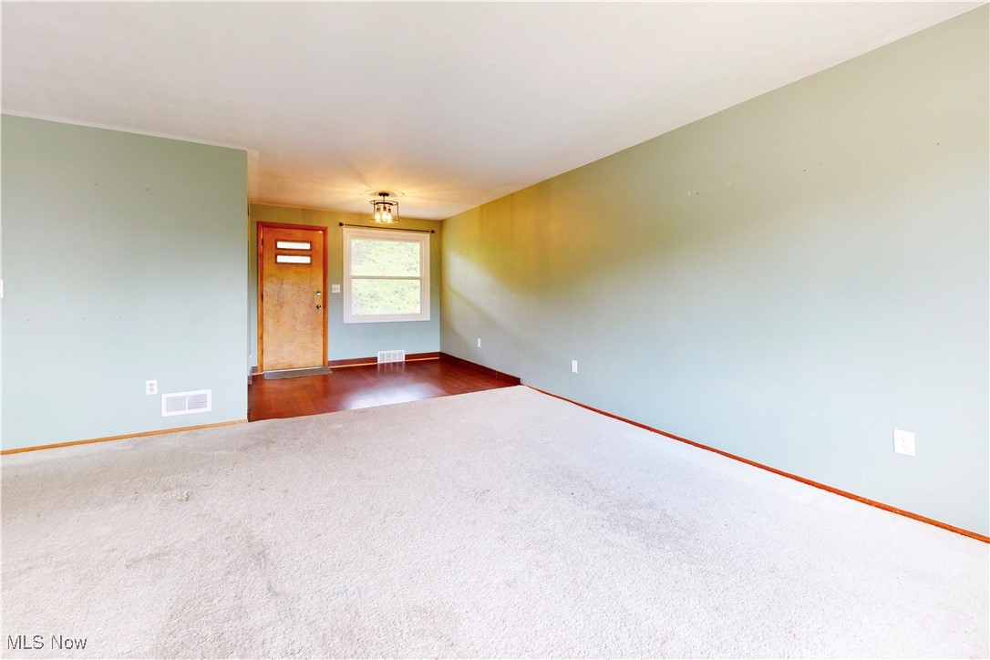 2920 Linda Way, Steubenville, Ohio image 9