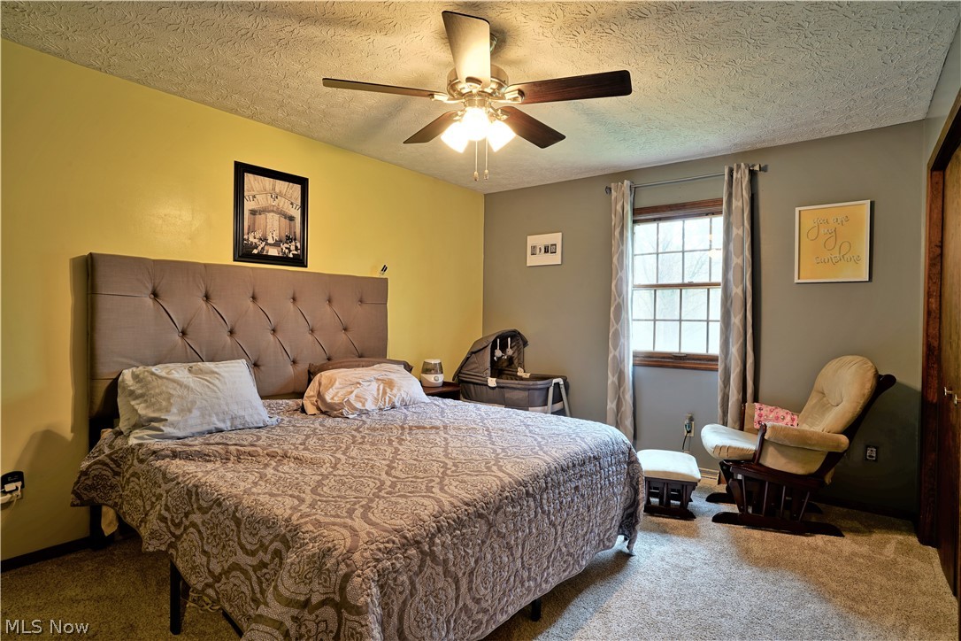 Elmcreek Knolls - Residential
