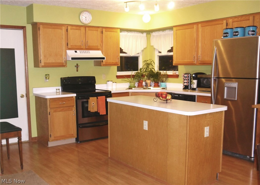 Homestead Vineyards - Residential