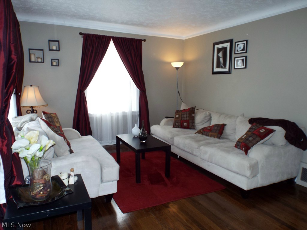 Mayfield Hlnds - Residential