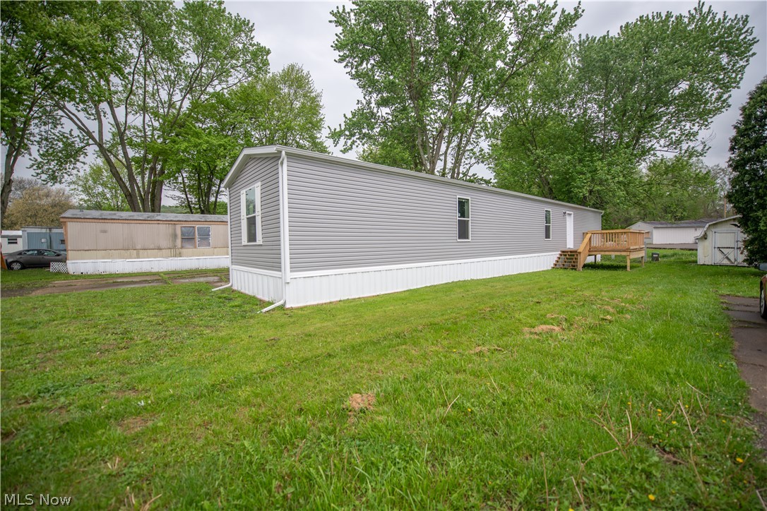 14000 Lincoln Street 32