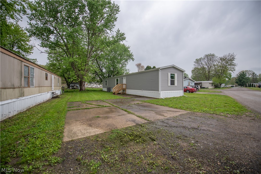 14000 Lincoln Street 32