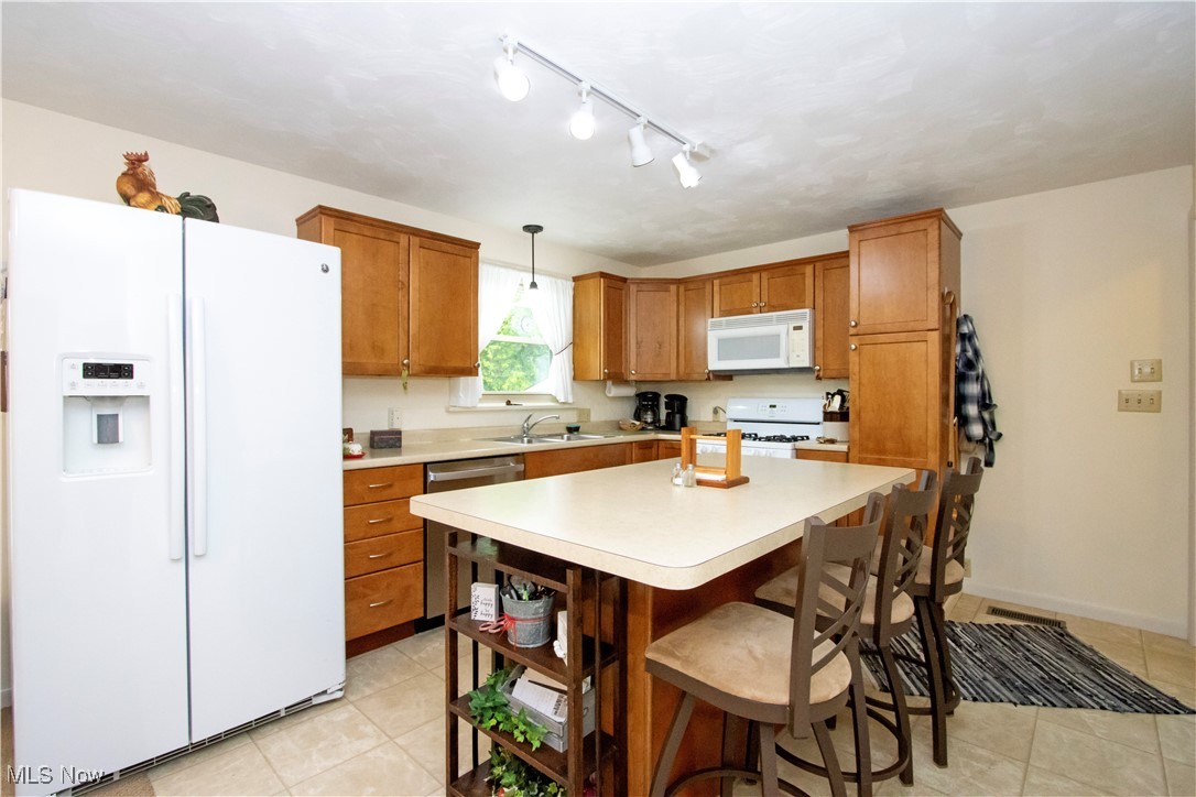 Wooster, Ohio 44691, United States, 3 Bedrooms Bedrooms, ,3 BathroomsBathrooms,Residential,Active,153331