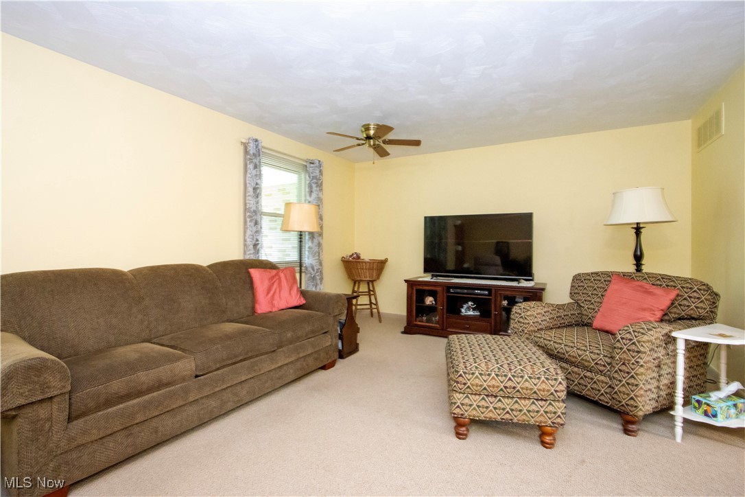 Wooster, Ohio 44691, United States, 3 Bedrooms Bedrooms, ,3 BathroomsBathrooms,Residential,Active,153331