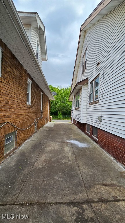 10612 Linnet Avenue, Cleveland, Ohio image 43