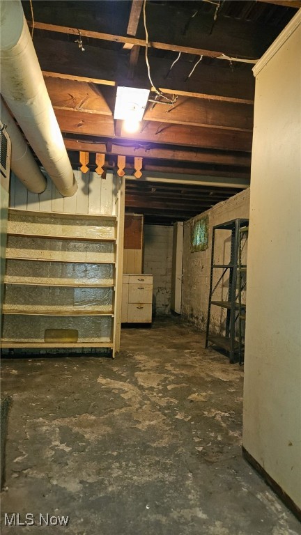 10612 Linnet Avenue, Cleveland, Ohio image 36