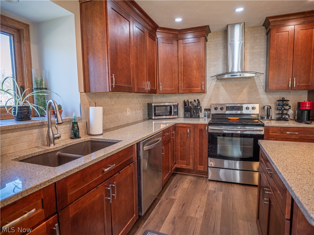 Compass South Condo D - Residential