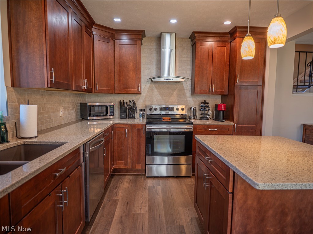 Compass South Condo D - Residential