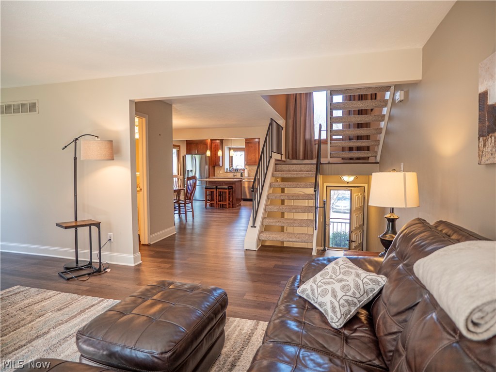 Compass South Condo D - Residential