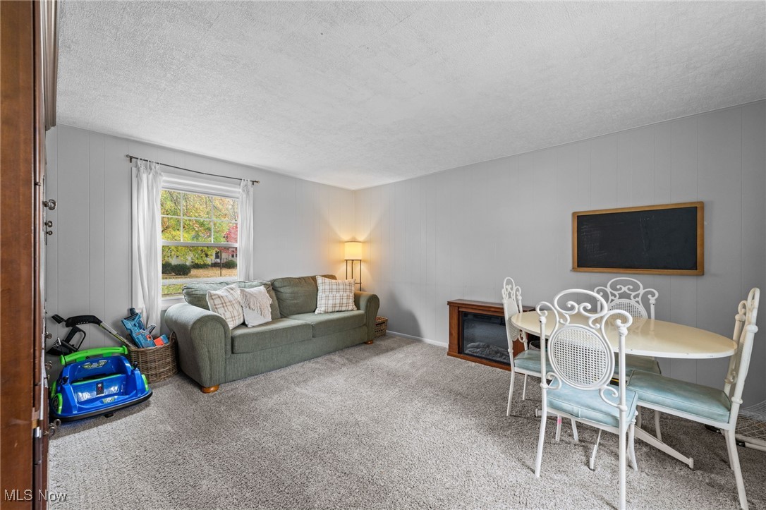 Midland Moor 01 - Residential