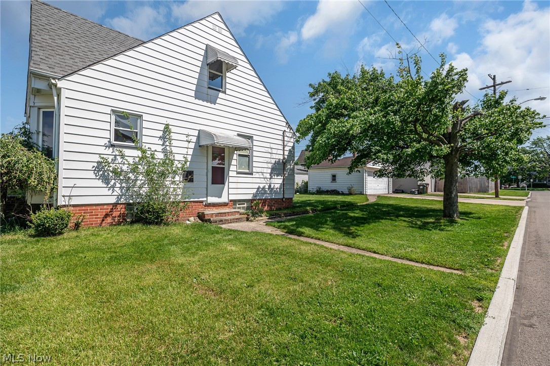 H A Stahl Props Cos Ridgewood - Residential