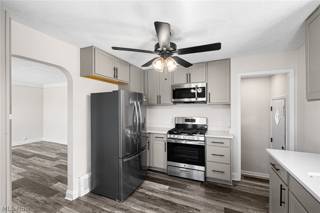H A Stahl Props Cos Ridgewood - Residential