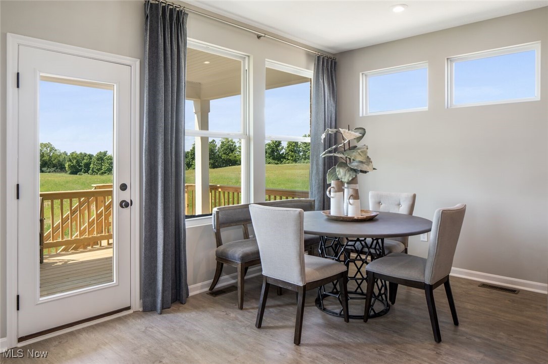 The Estates of Columbia Ridge - Residential