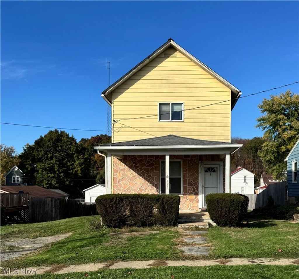 Photo of 382 E Martin Street, East Palestine, OH 44413 (MLS # 5167862)