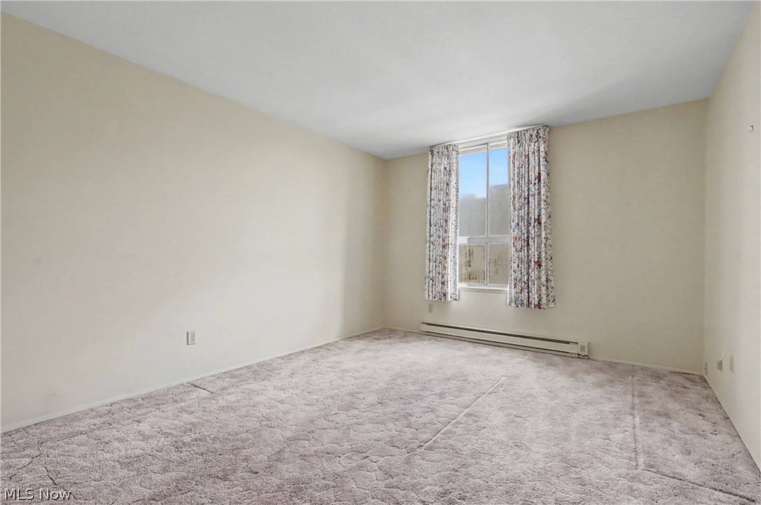 Silver Lake Towers Condo - Residential