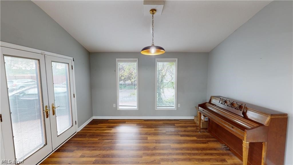 W Twin Lake - Residential Lease