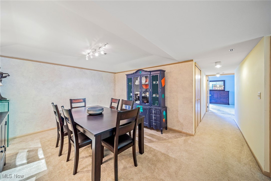 Woodhawk Club Condos - Residential