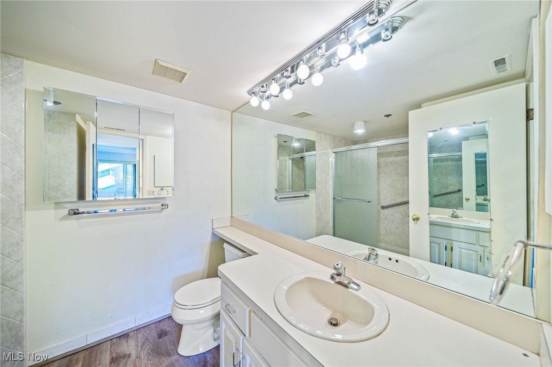 Woodhawk Club Condos - Residential