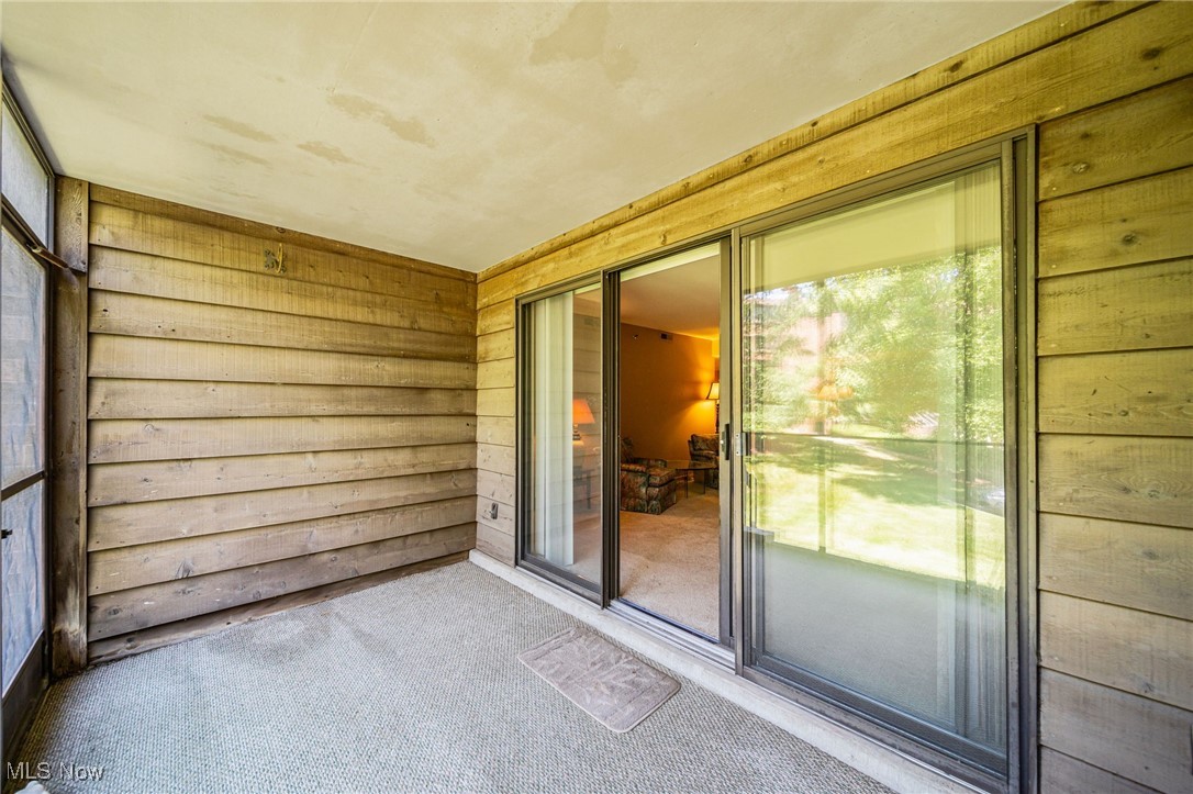 Woodhawk Club Condos - Residential