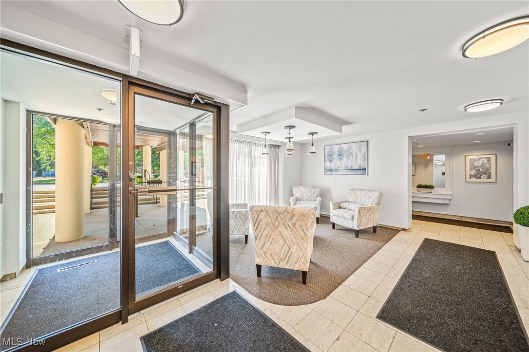 Woodhawk Club Condos - Residential