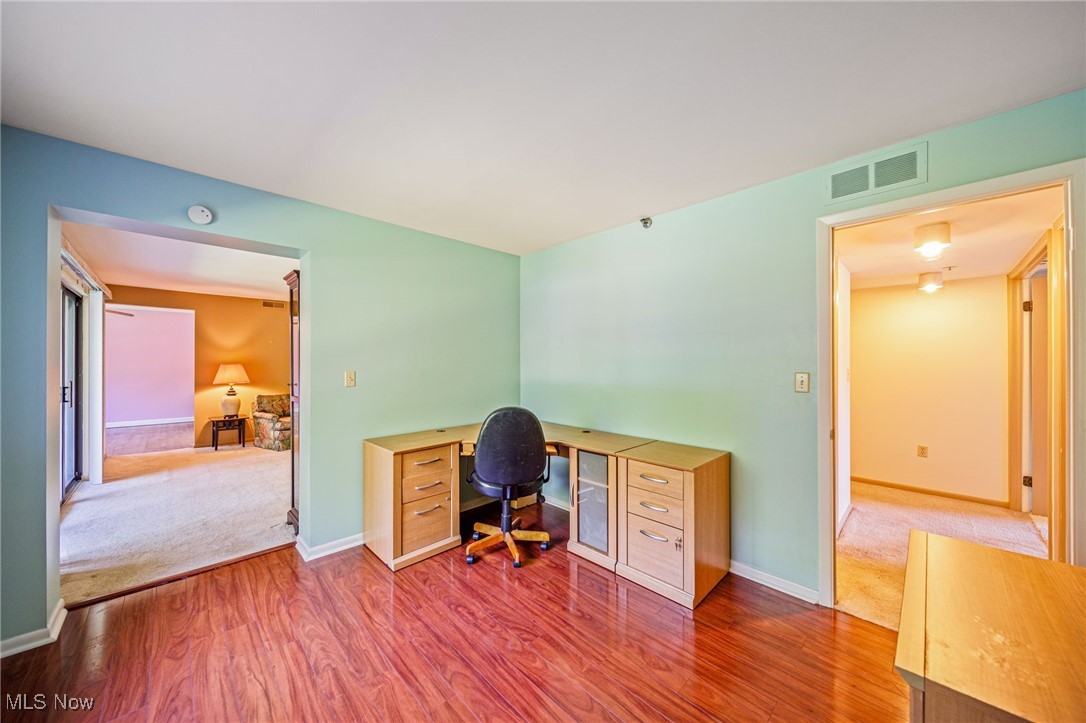 Woodhawk Club Condos - Residential