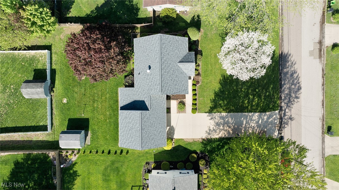 1592 Wilsonway Drive, Barberton, Ohio image 9