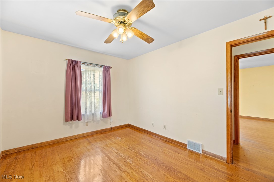 1592 Wilsonway Drive, Barberton, Ohio image 21