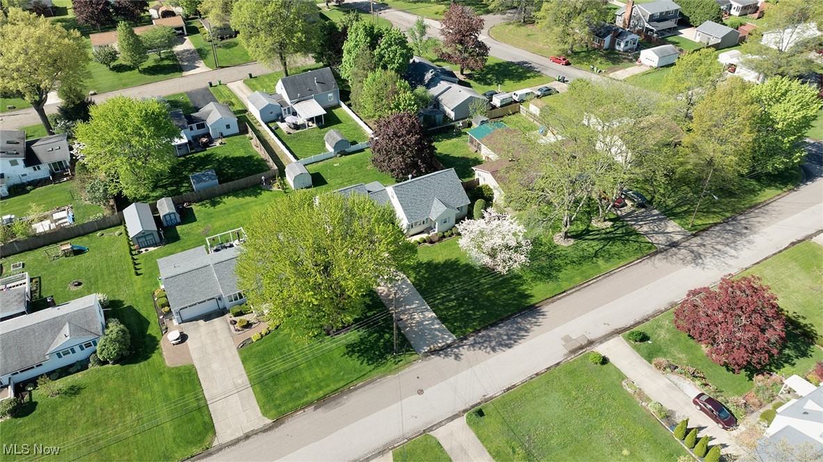 1592 Wilsonway Drive, Barberton, Ohio image 6