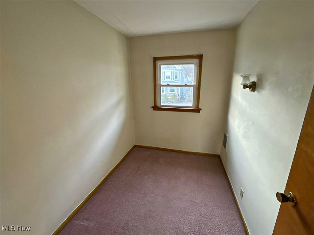 1020 Virginia Street, Martins Ferry, Ohio image 9