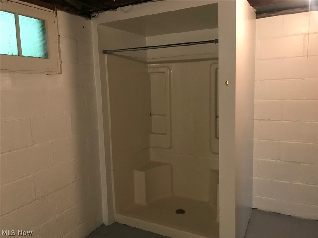 Hartford Township - Residential Lease