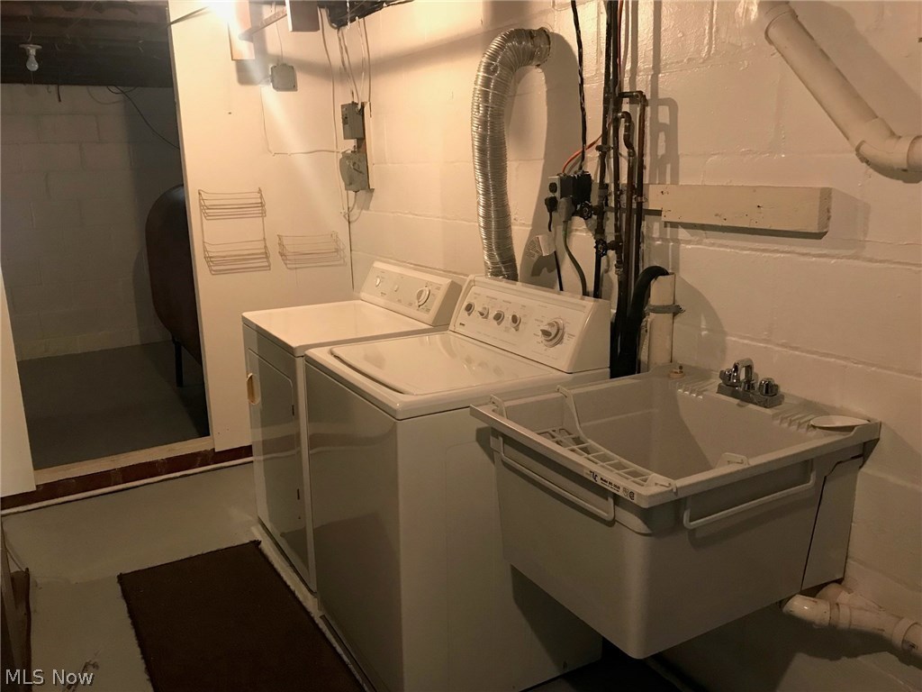 Hartford Township - Residential Lease