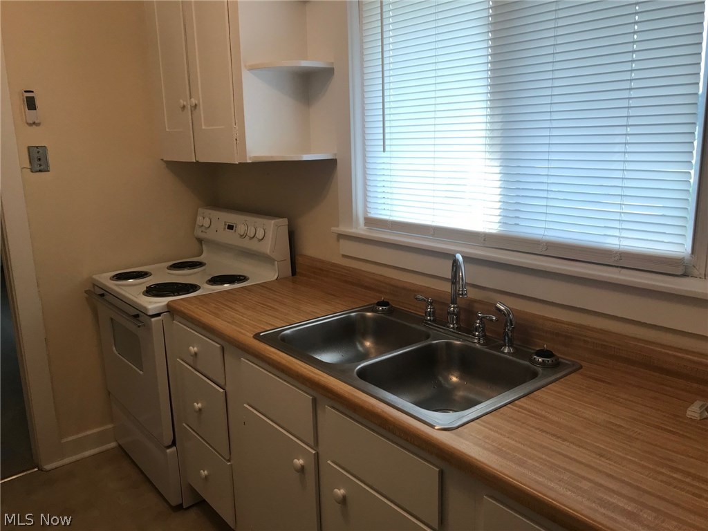 Hartford Township - Residential Lease