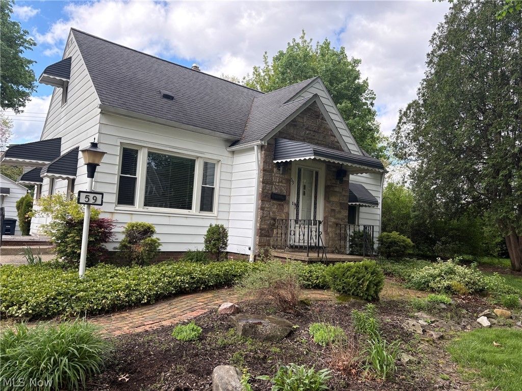 Photo of 59 S Pershing Avenue, Akron, OH 44313 (MLS # 5207088)