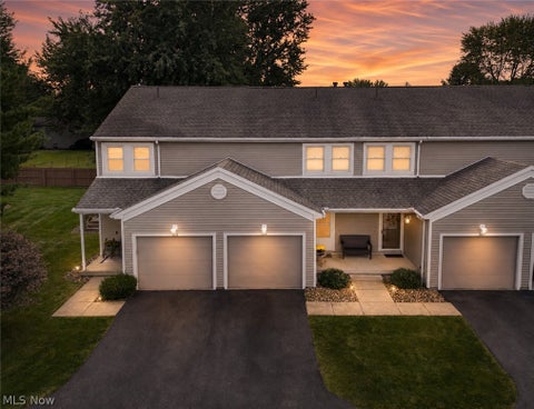 Condo For Sale - 375 Pineview Drive<br/> Trumbull County, Warren, OH 44484