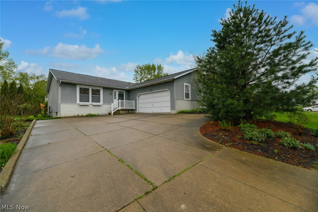 Brentwood Estate #8 - Residential