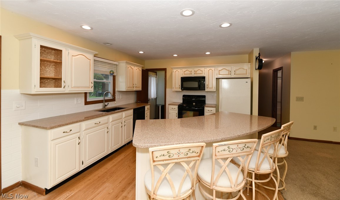 Brentwood Estate #8 - Residential