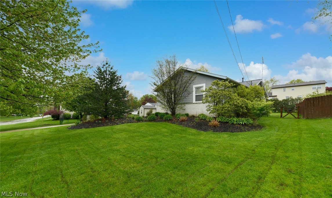 Brentwood Estate #8 - Residential