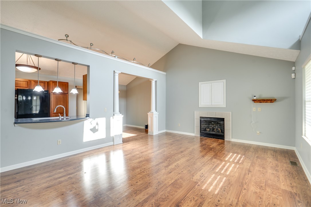 2518 Cedar Creek Lane, Akron, Ohio image 4