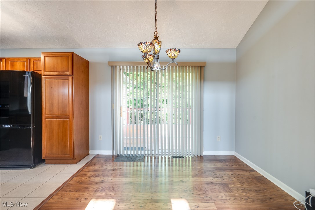 2518 Cedar Creek Lane, Akron, Ohio image 11