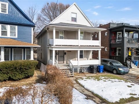 10301 Kempton Cleveland OH 44108