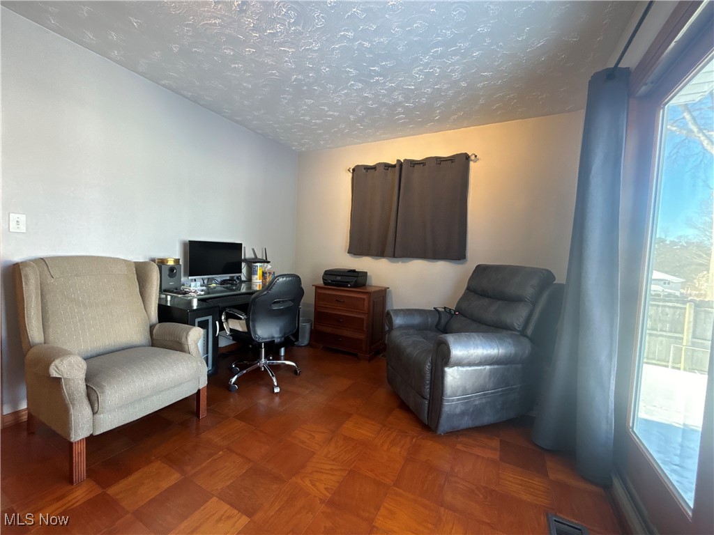 Briar Hill Sub - Residential