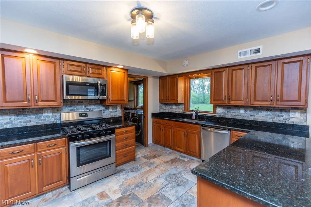 Tract 7 - Residential Lease