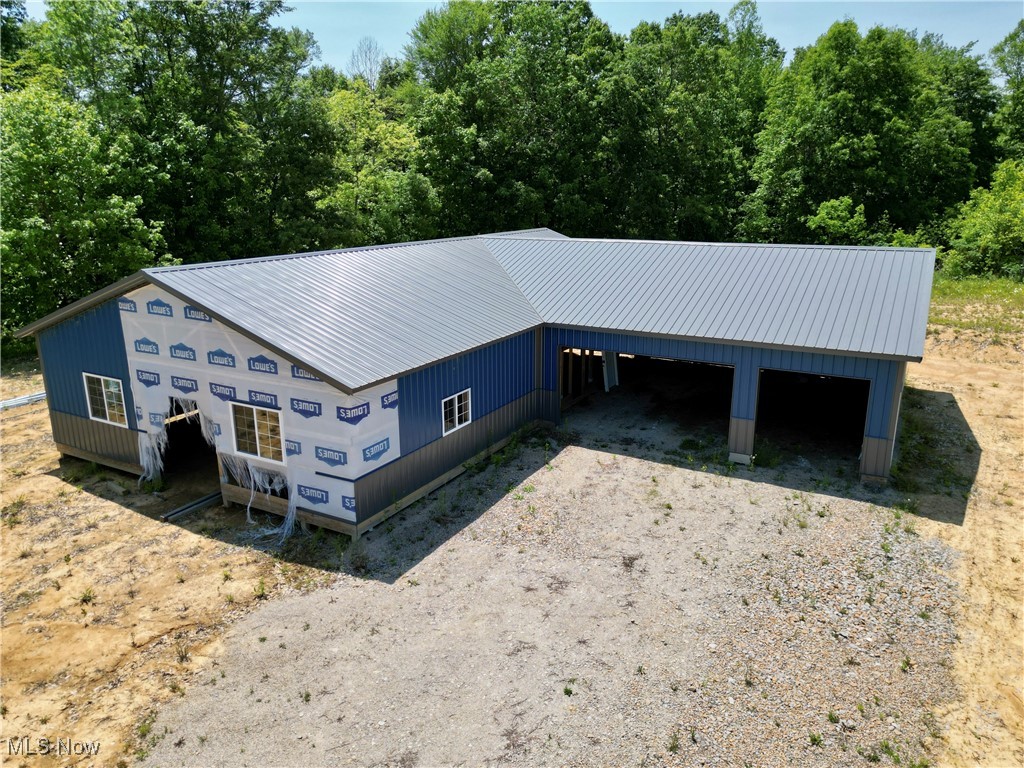 9811 Green Valley Road, Chandlersville, Ohio image 2