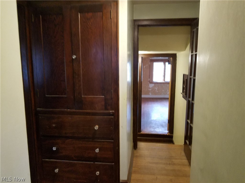 Montrose Acres - Residential