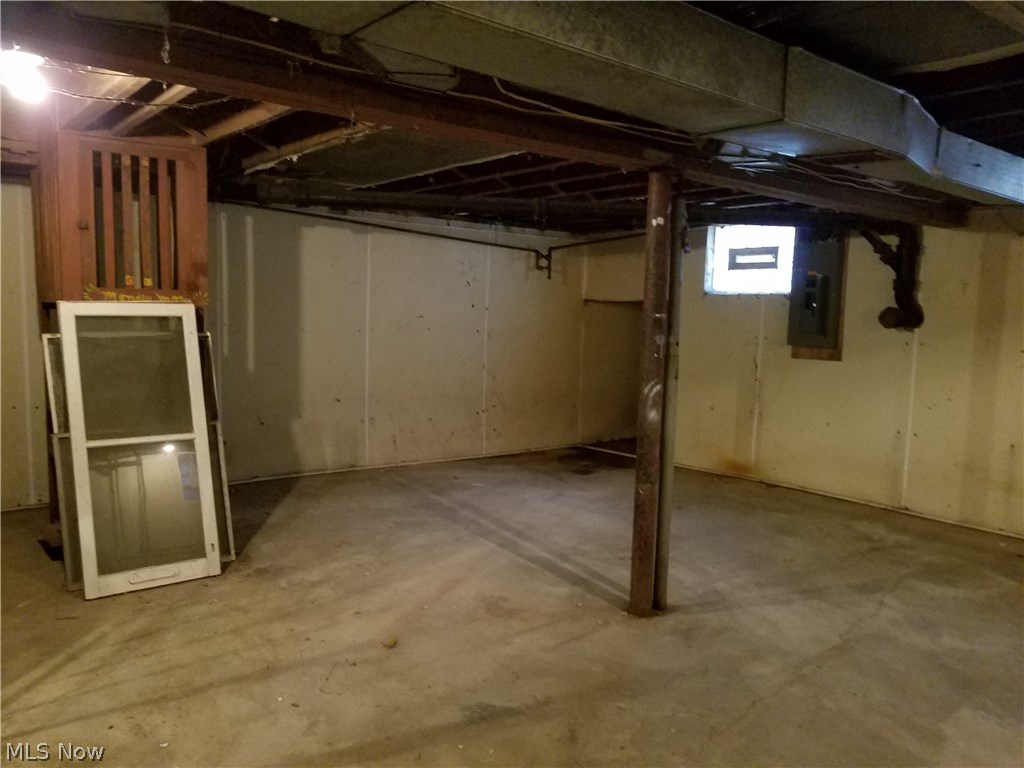 Montrose Acres - Residential