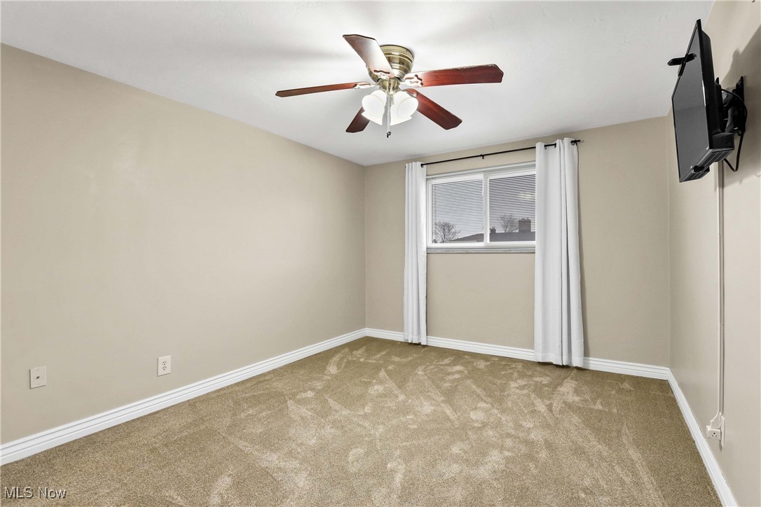 Country Club Condominium - Residential