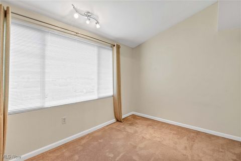 Tiny photo for 25400 Country Club Boulevard #2, North Olmsted, OH 44070 (MLS # 5178530)