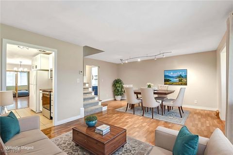 Tiny photo for 25400 Country Club Boulevard #2, North Olmsted, OH 44070 (MLS # 5178530)