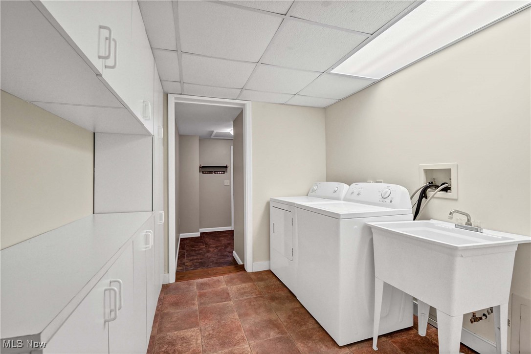 Country Club Condominium - Residential