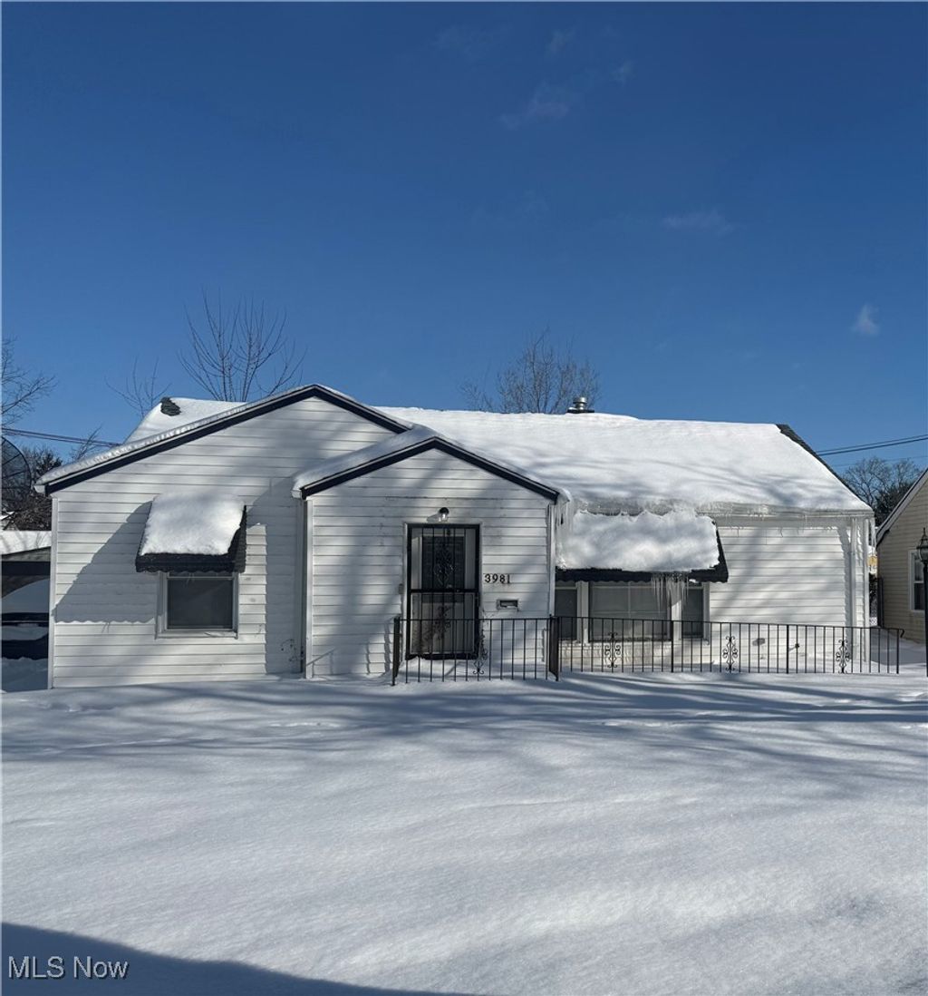 Photo of 3981 Wendy Drive, Cleveland, OH 44122 (MLS # 5184605)